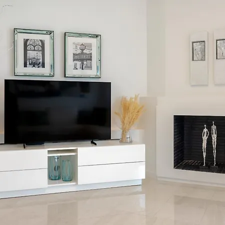 Ciel Collection - Luxury Seafront Living Peraía