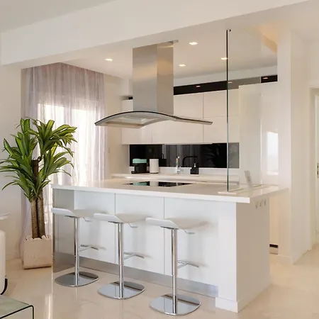 Apartamento Ciel Collection - Luxury Seafront Living *