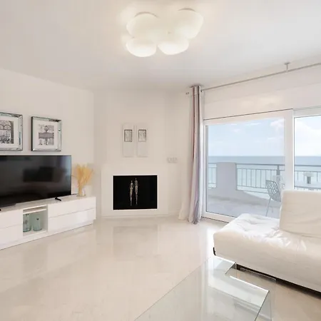 Ciel Collection - Luxury Seafront Living Appartamento Peraía
